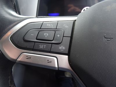 2023 Volkswagen T-Roc