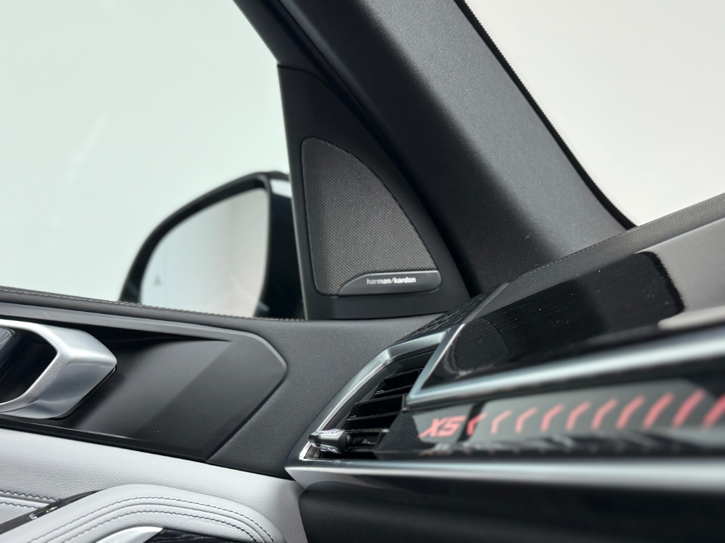 2023 BMW X5