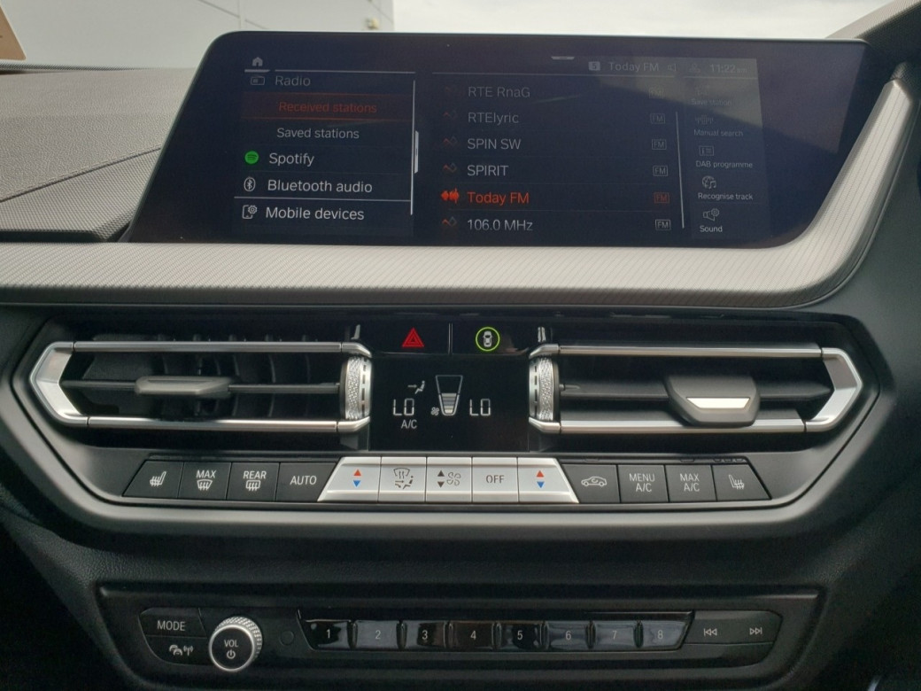 2024 BMW 218