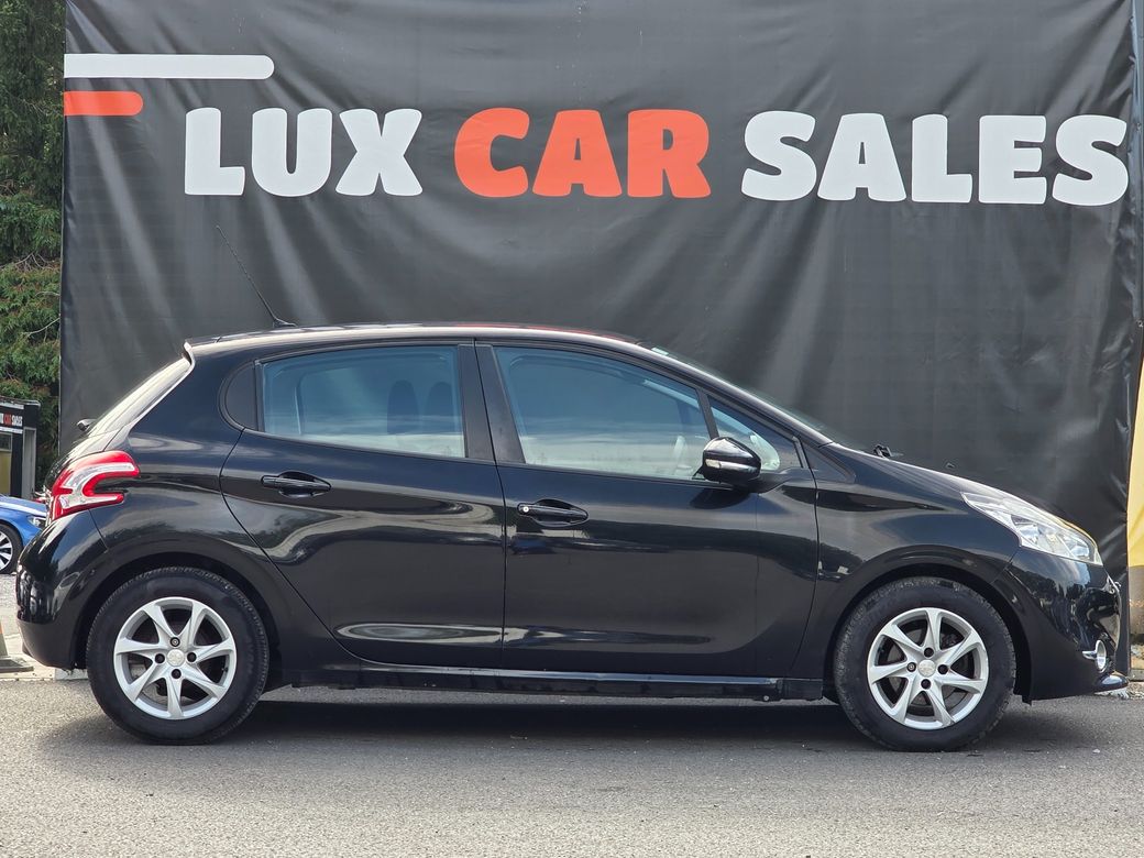 2015 Peugeot 208
