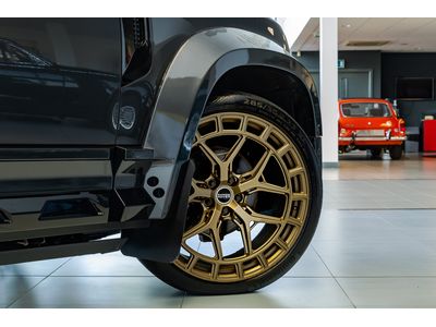 2025 Land Rover Defender