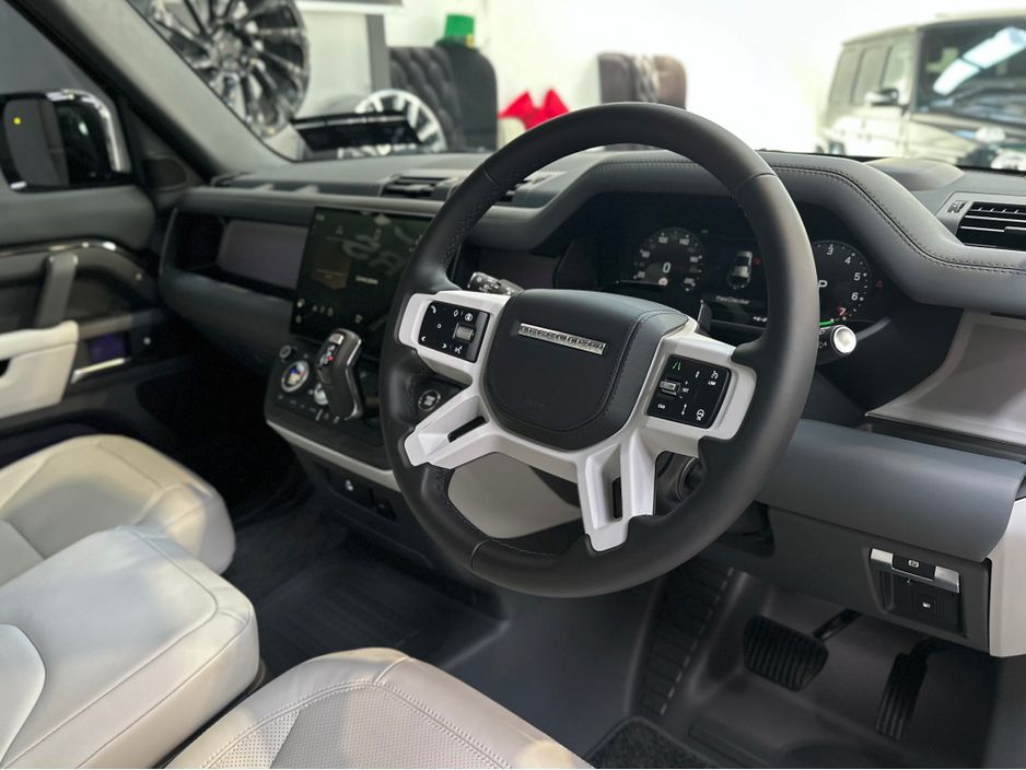 2026 Land Rover Defender