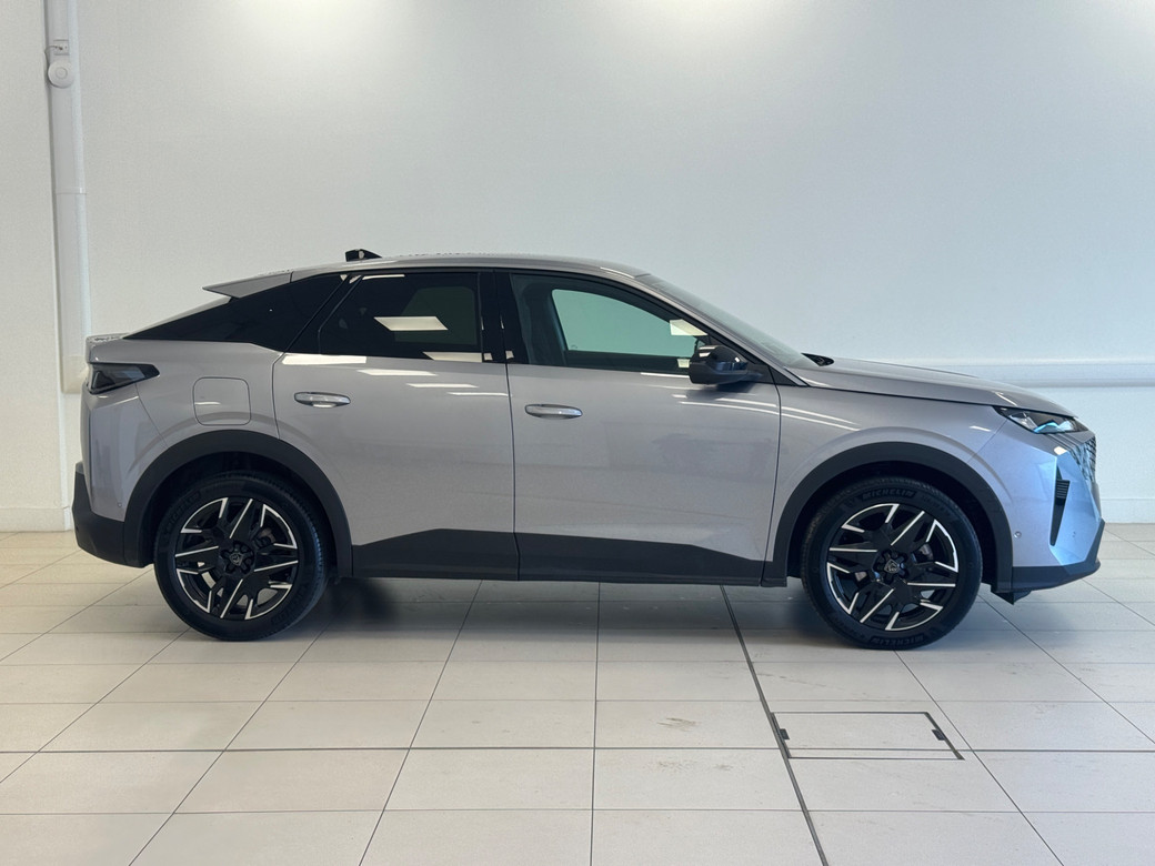 2025 Peugeot 3008