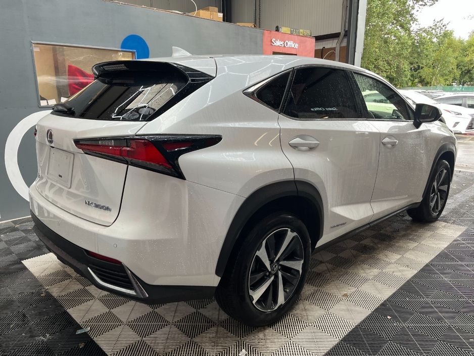 2020 Lexus NX 300h