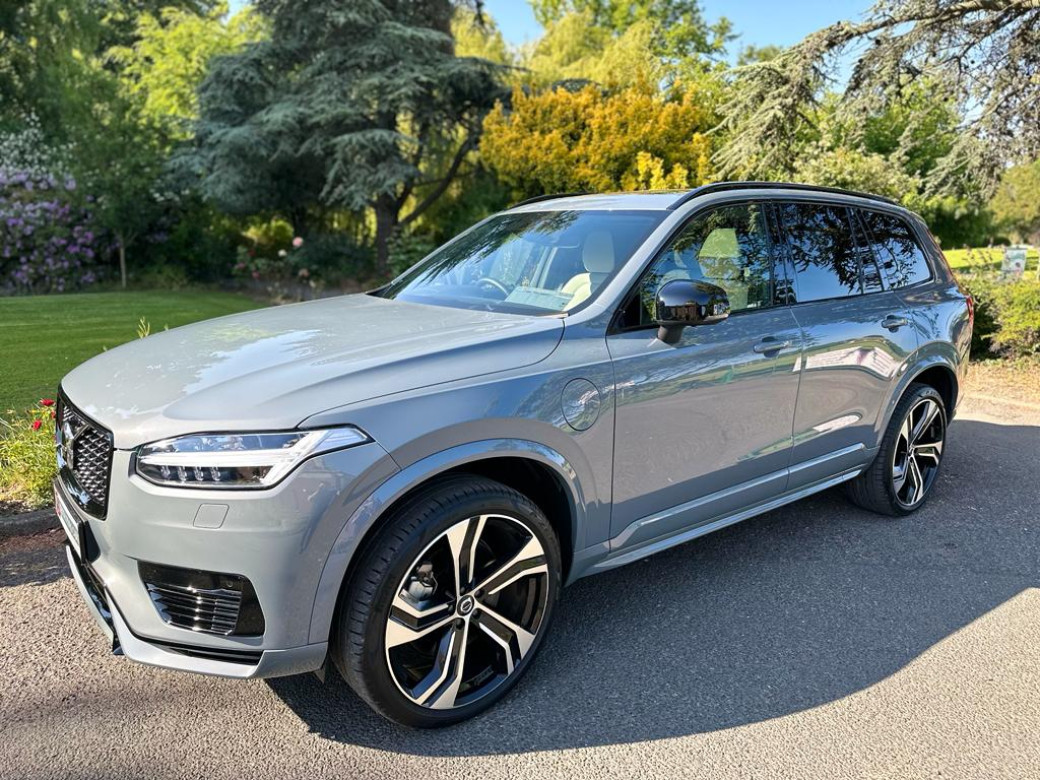2022 Volvo XC90