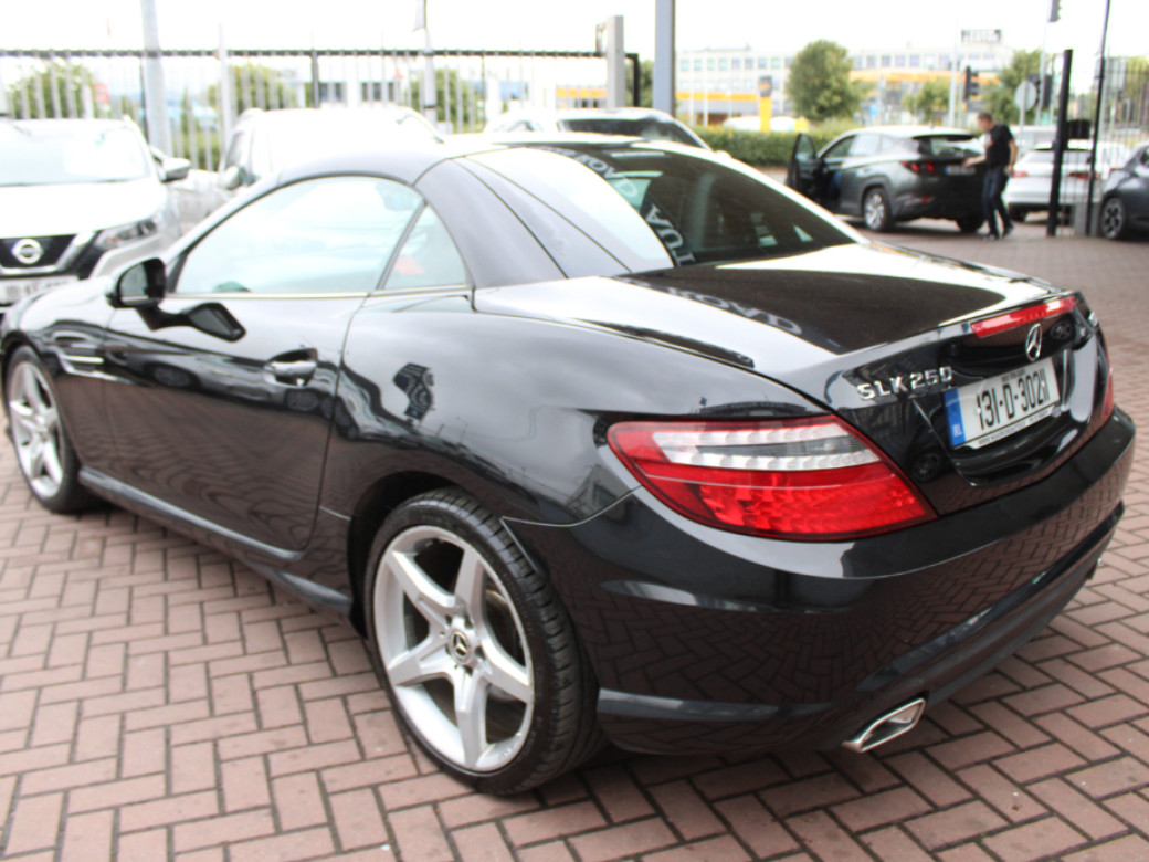 2013 Mercedes-Benz SLK Class