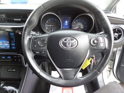 2017 Toyota Auris