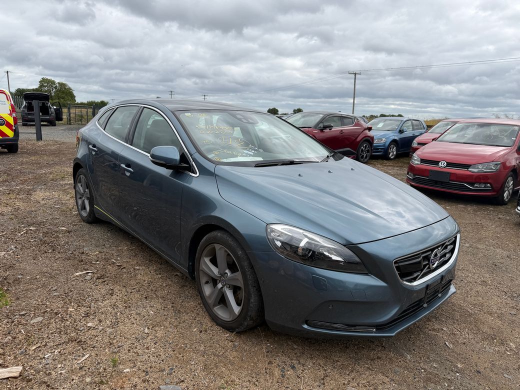 2013 Volvo V40