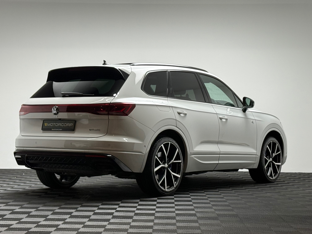 2024 Volkswagen Touareg