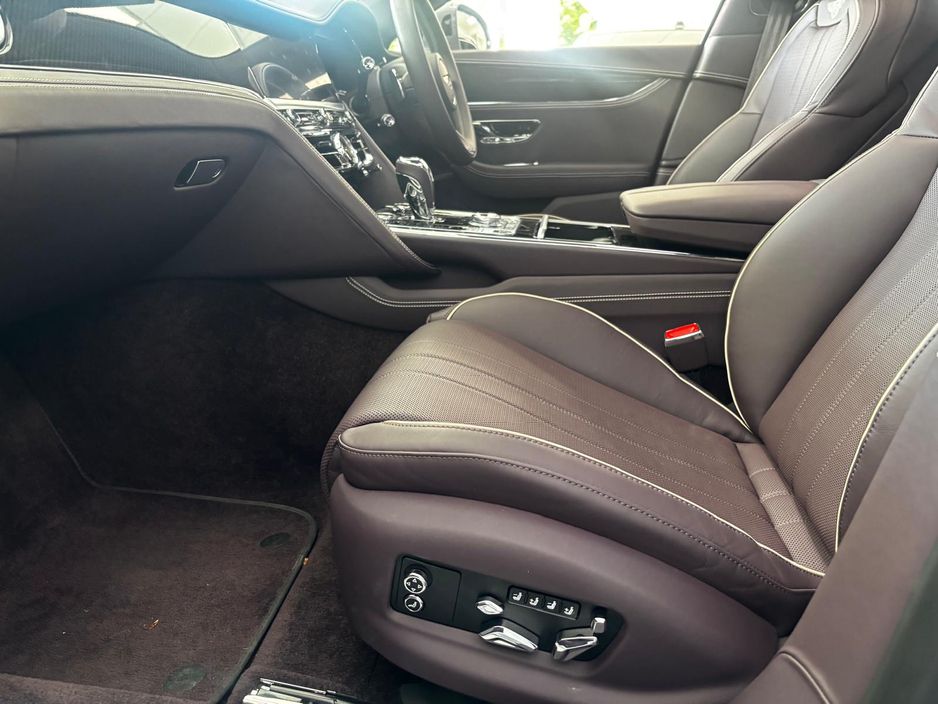2024 Bentley Flying Spur