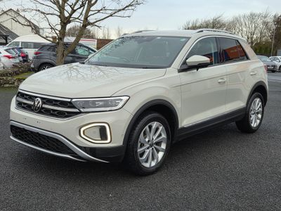 2023 Volkswagen T-Roc