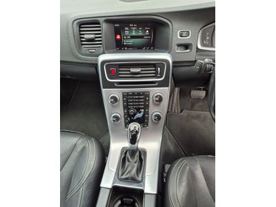 2017 Volvo V60