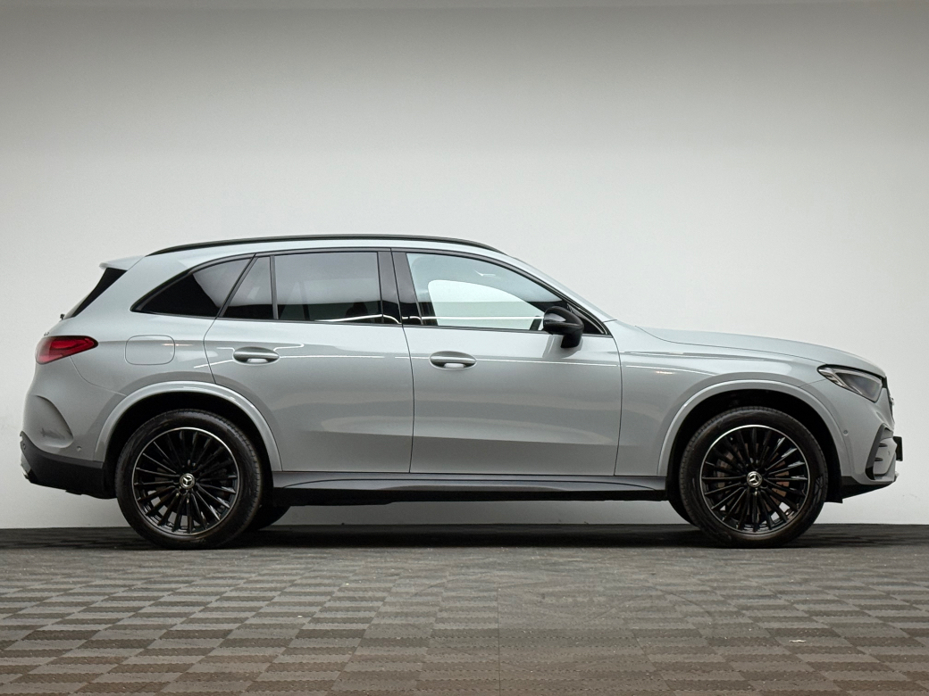 2025 Mercedes-Benz GLC Class