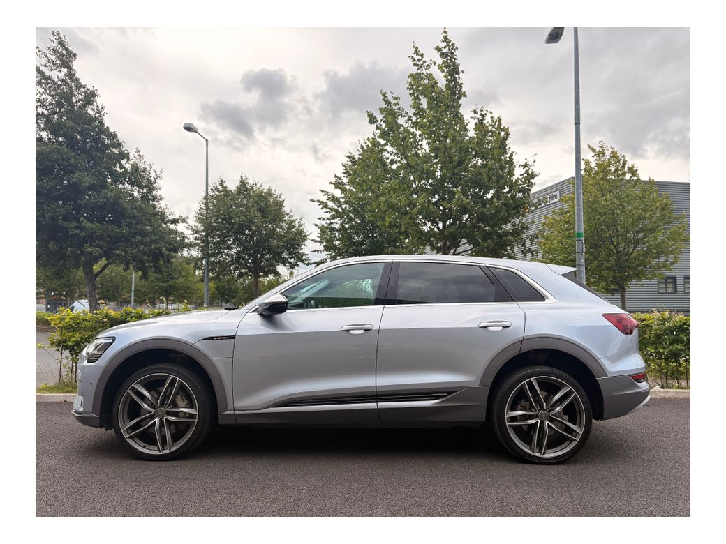 2020 Audi e-tron