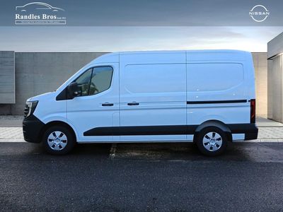 2025 Nissan Interstar