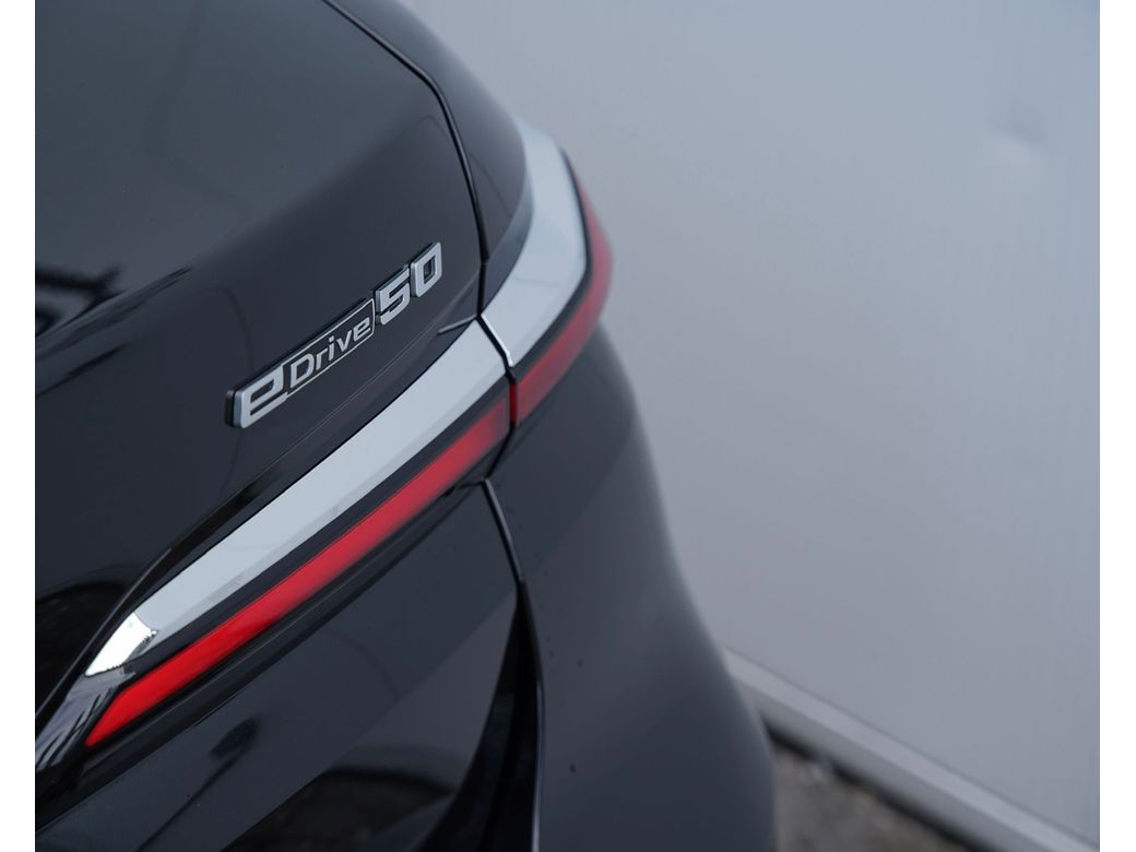 2024 BMW i7