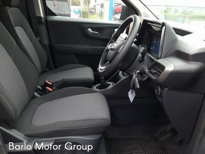 2025 Ford Transit Courier