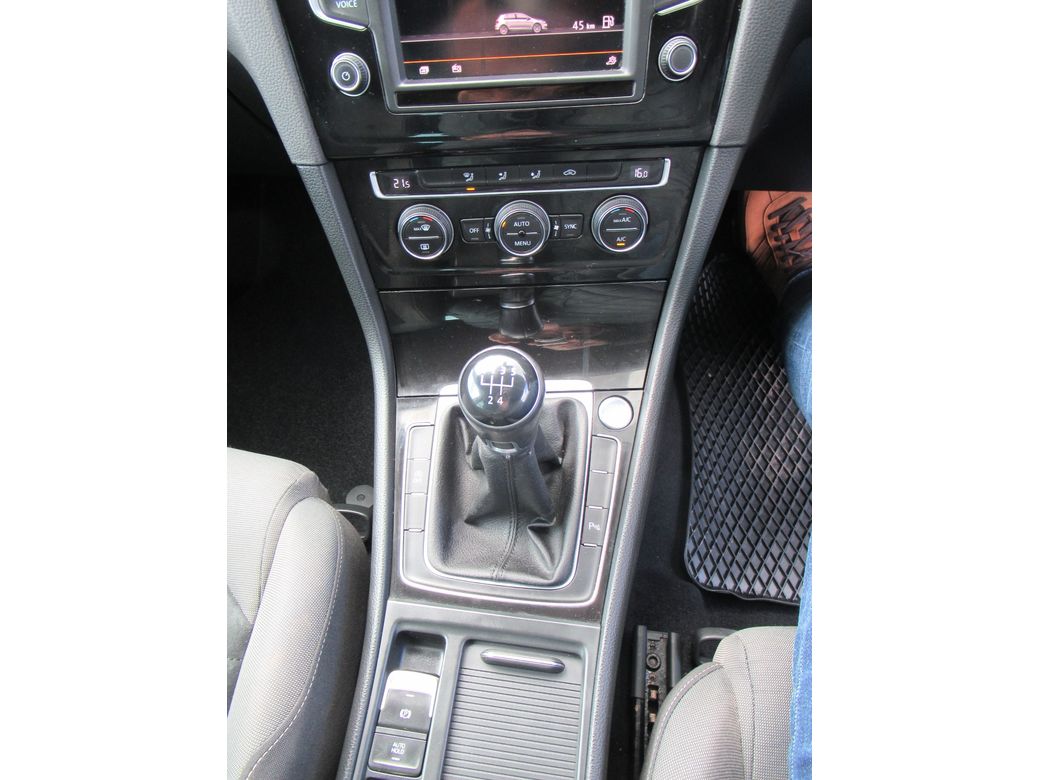 2016 Volkswagen Golf