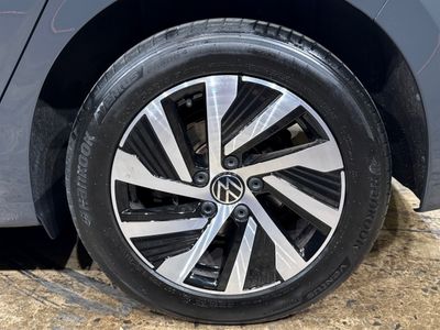 2023 Volkswagen Golf