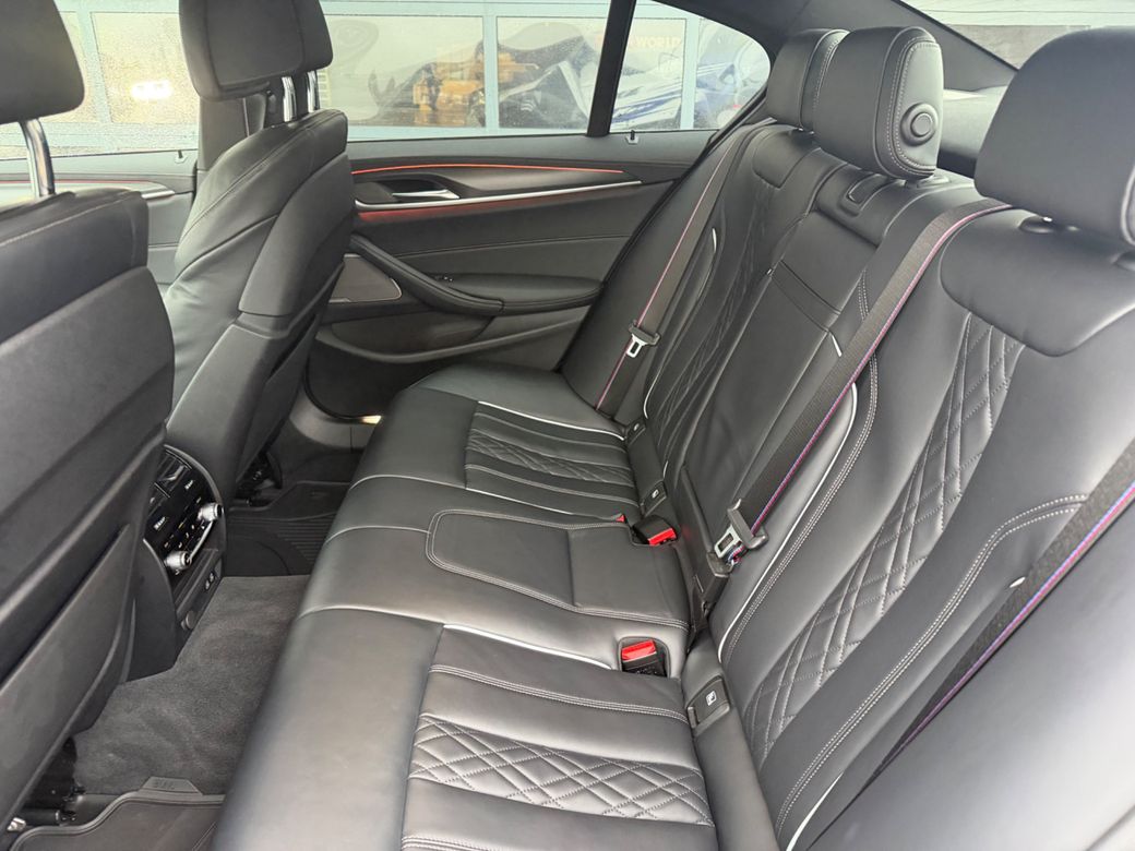 2022 BMW 5 Series