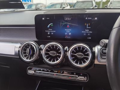 2023 Mercedes-Benz EQB
