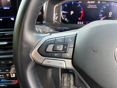 2024 Volkswagen T-Roc