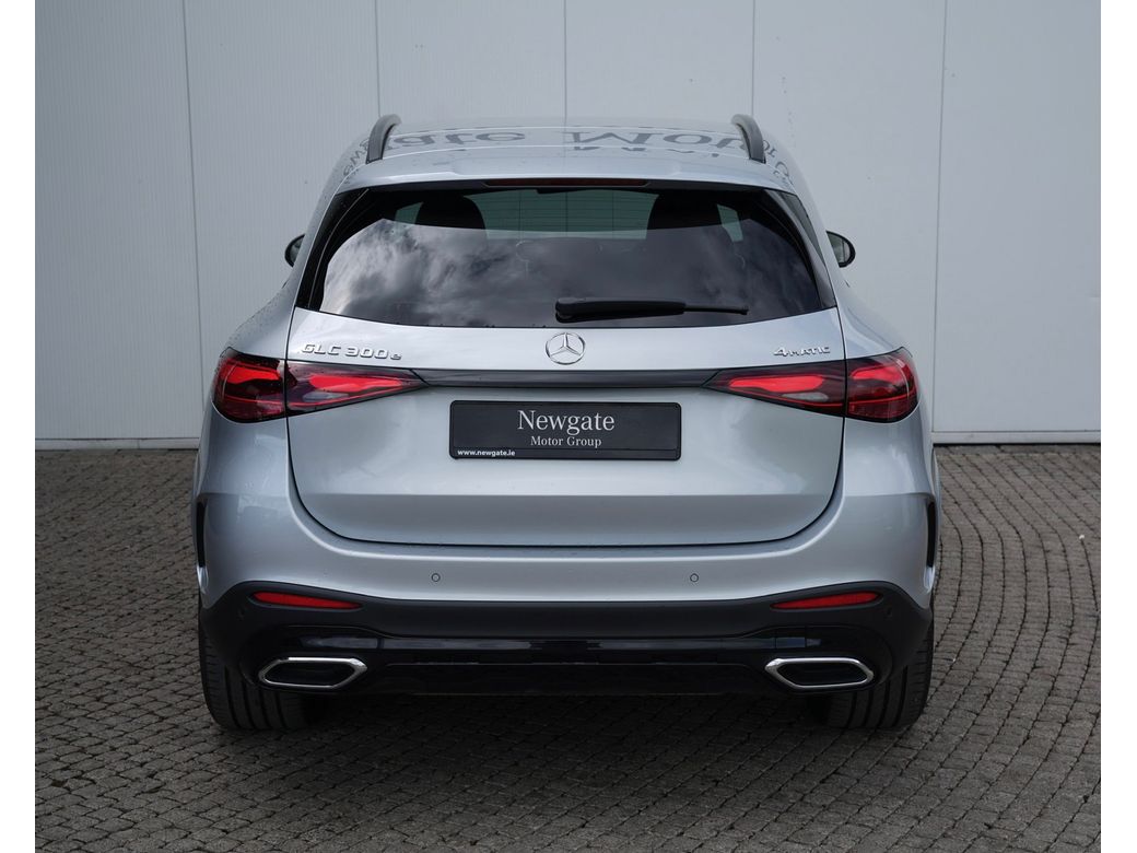 2025 Mercedes-Benz GLC Class