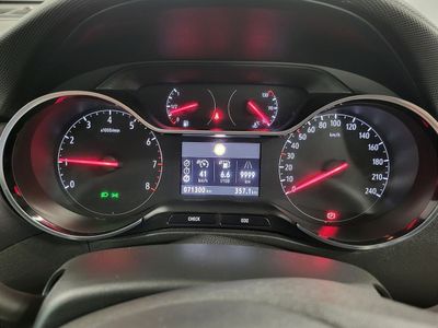 2020 Opel Crossland X