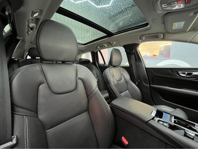 2024 Volvo V40