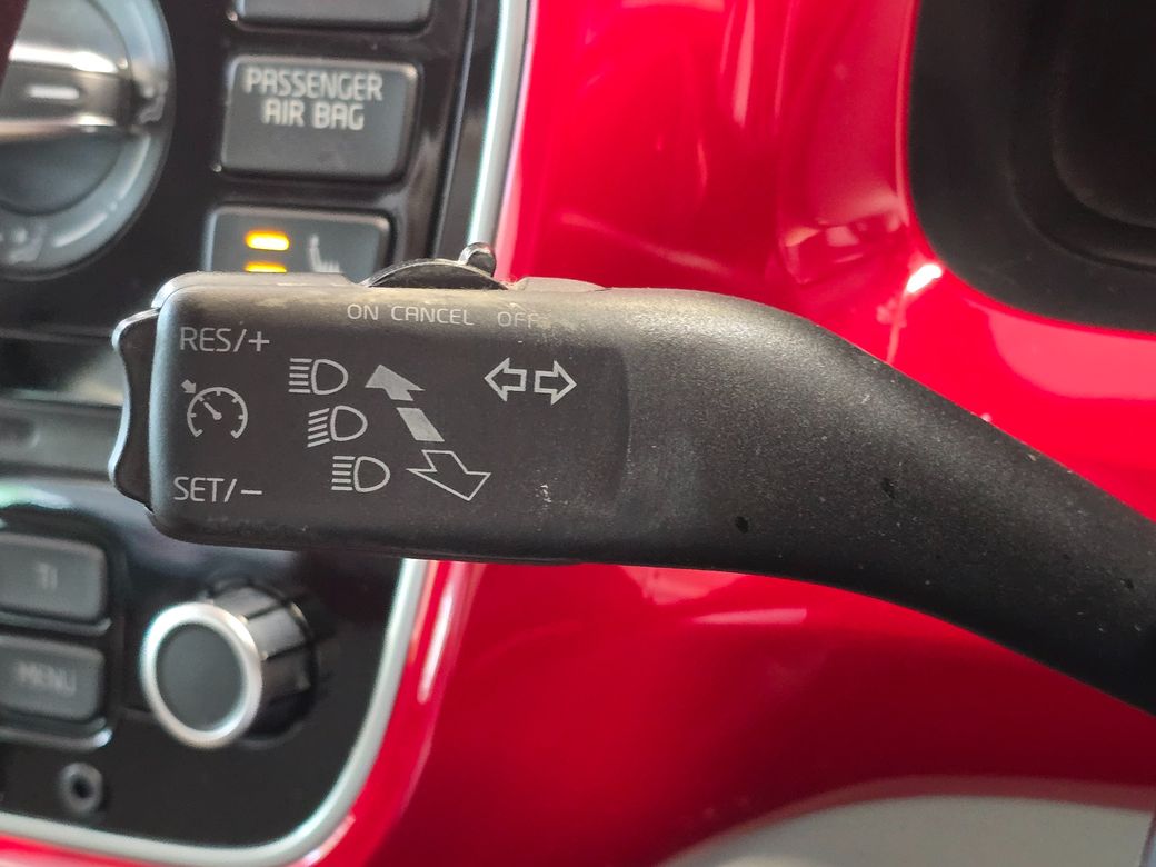 2016 Volkswagen up!
