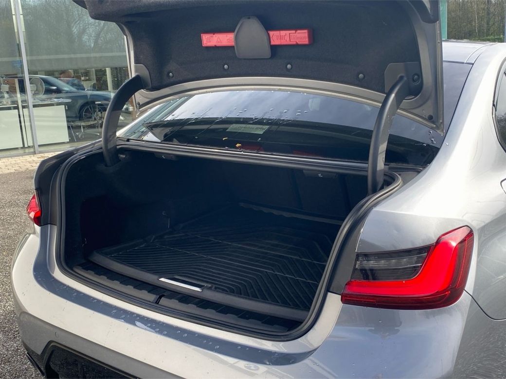 2023 BMW 3 Series