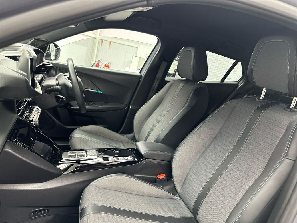 2023 Peugeot 2008