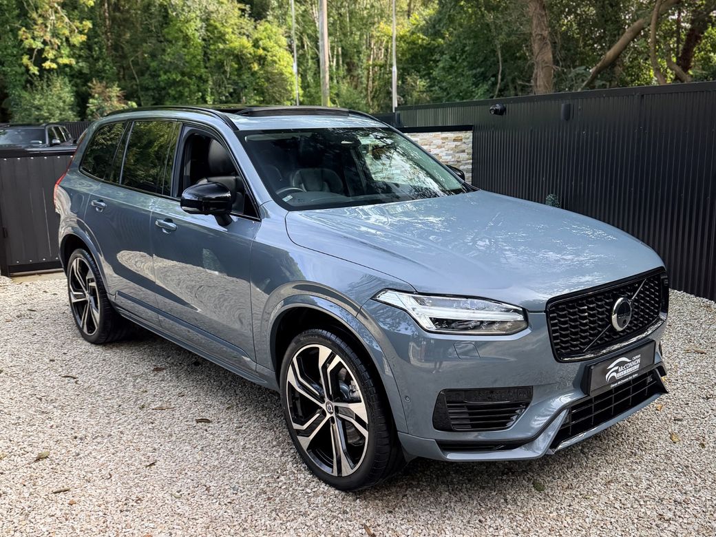 2022 Volvo XC90