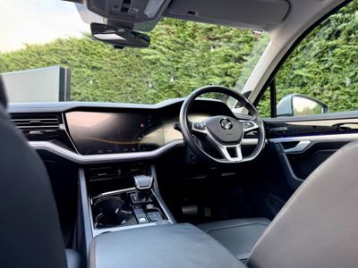 2018 Volkswagen Touareg