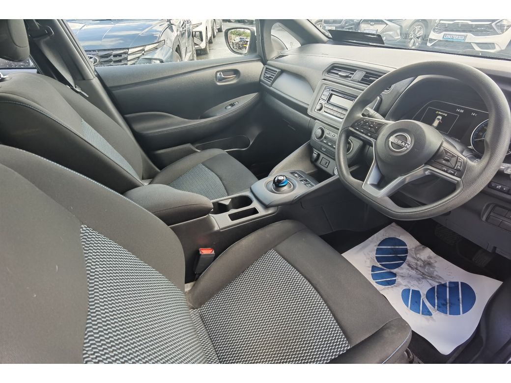 2023 Nissan Leaf