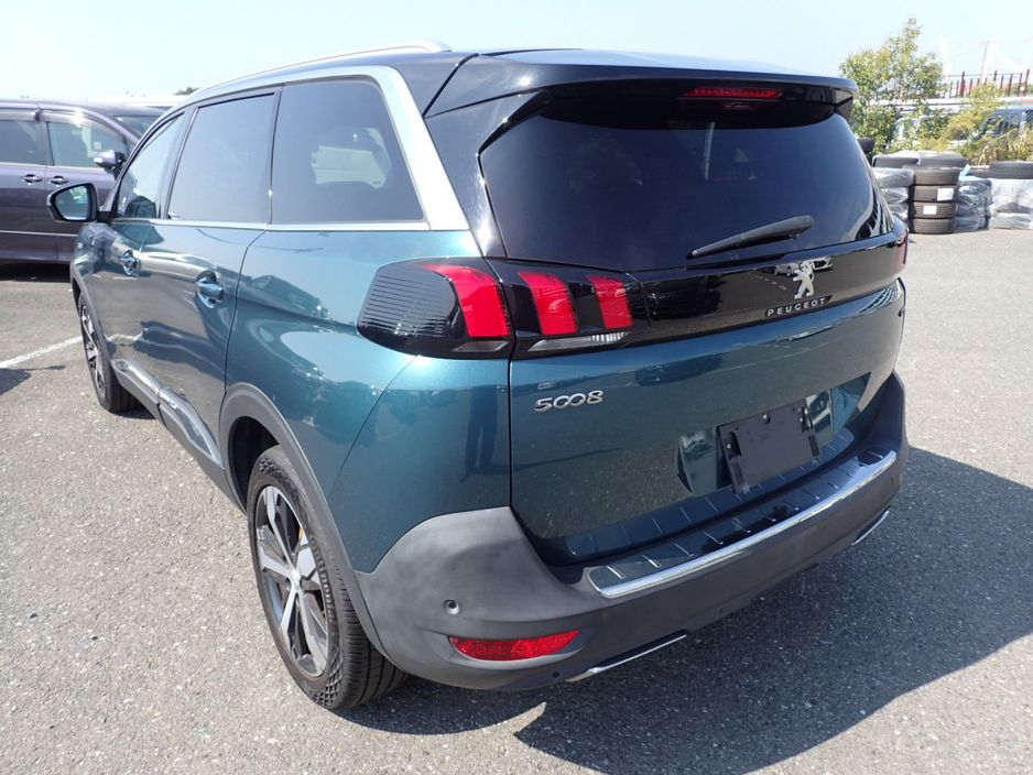 2020 Peugeot 5008
