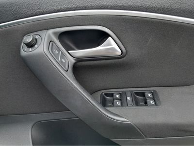 2015 Volkswagen Polo