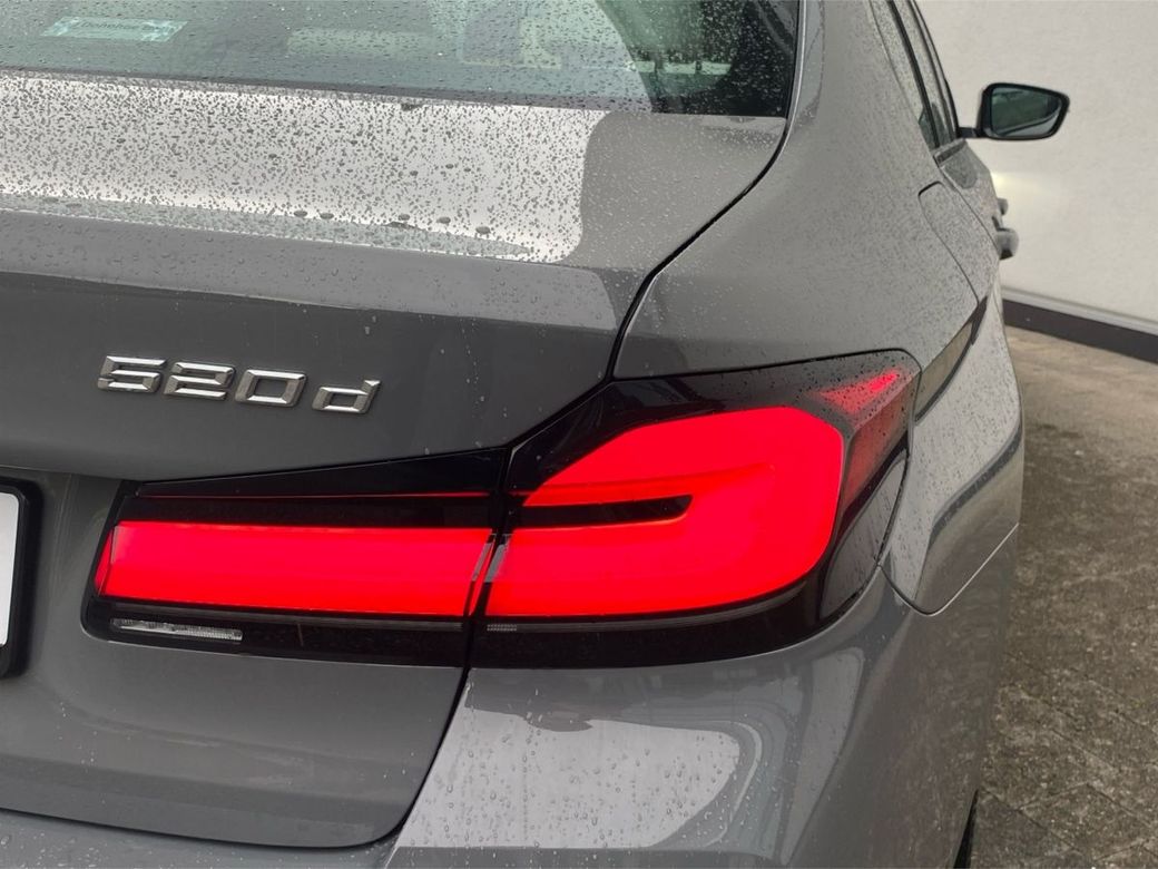 2022 BMW 5 Series