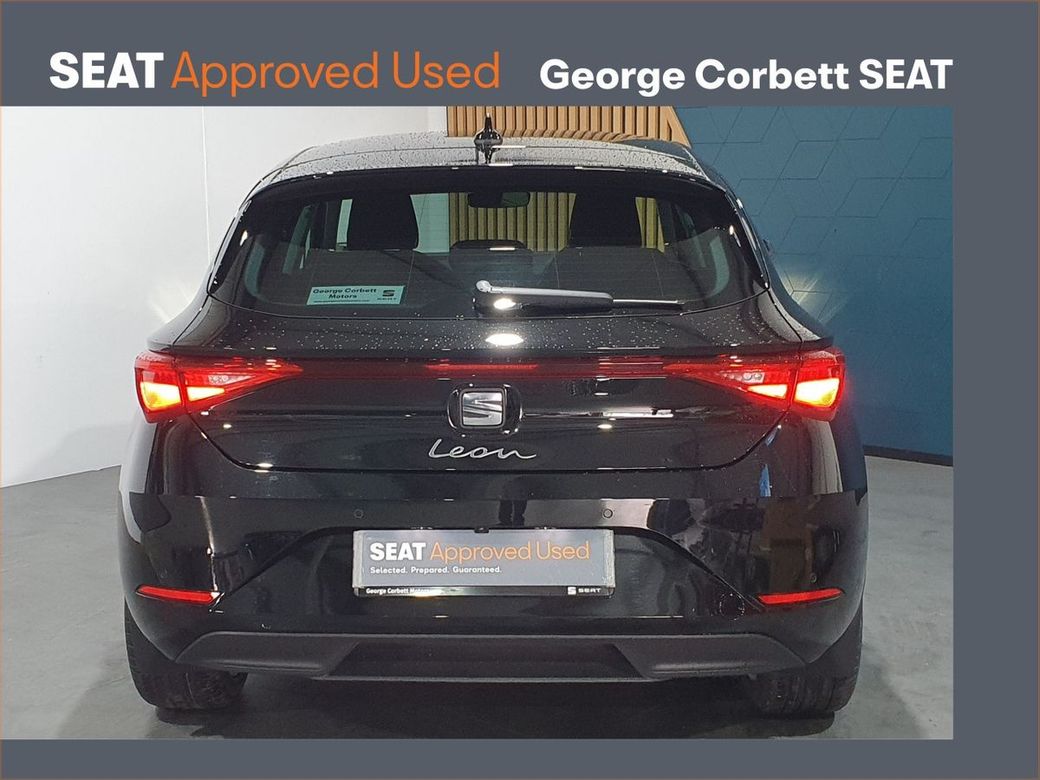 2025 SEAT Leon