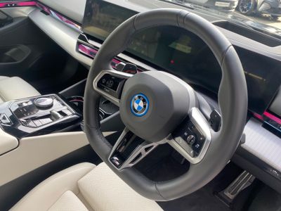 2025 BMW 5 Series