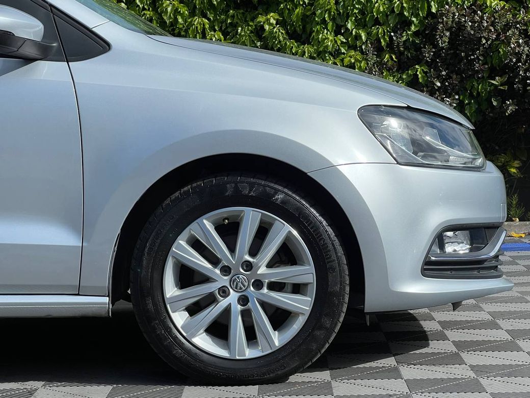 2017 Volkswagen Polo