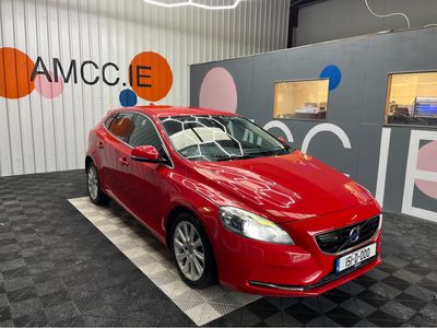 2015 Volvo V40