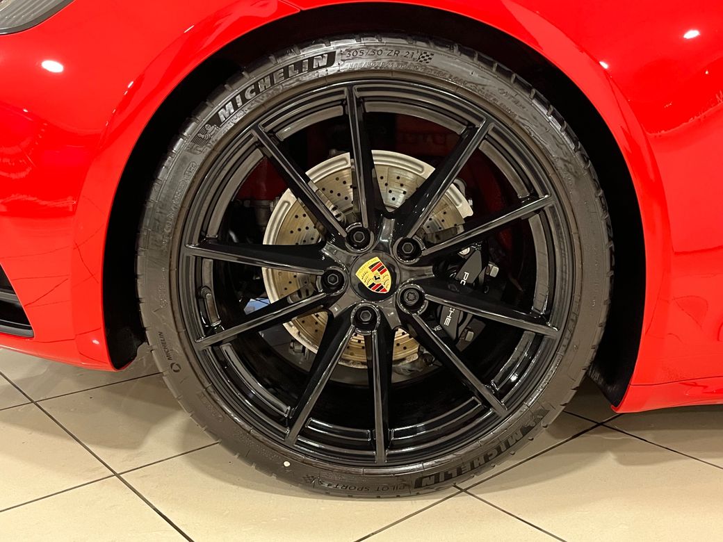 2023 Porsche 911