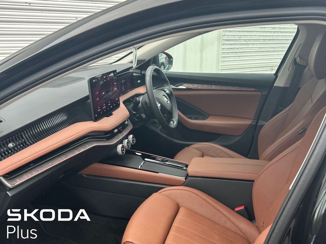 2025 Skoda Superb