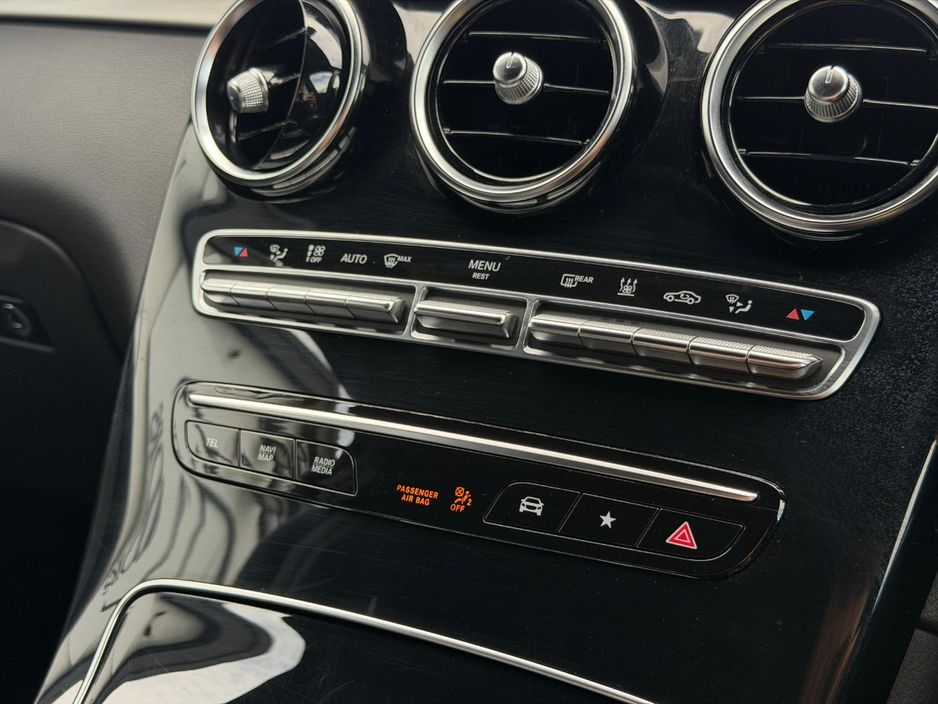 2022 Mercedes-Benz GLC Class
