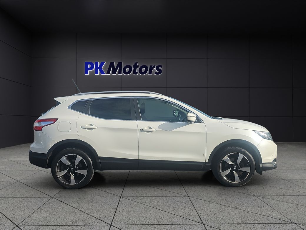 2015 Nissan Qashqai