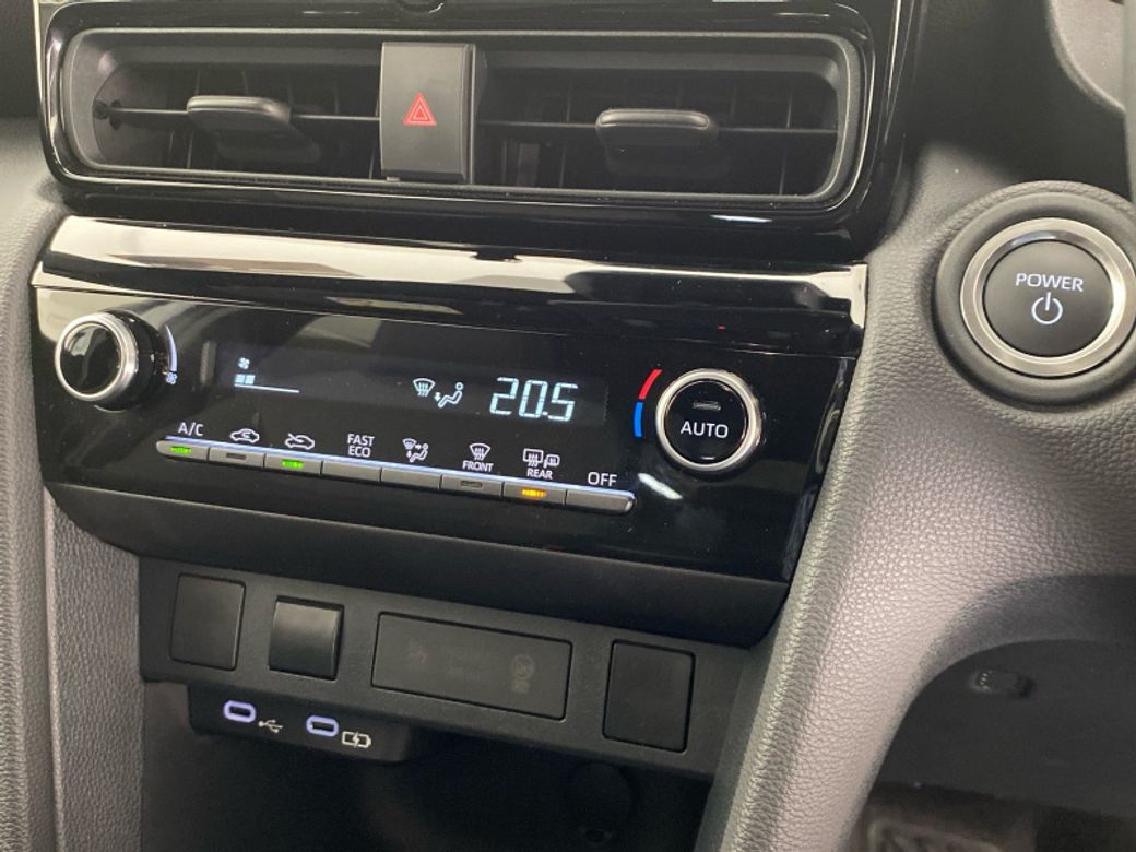 2025 Toyota Yaris Cross