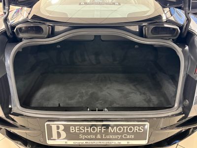 2022 Aston Martin DB11