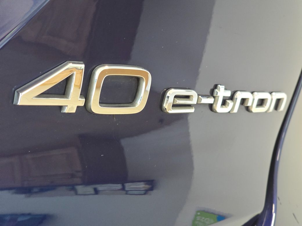 2022 Audi Q4