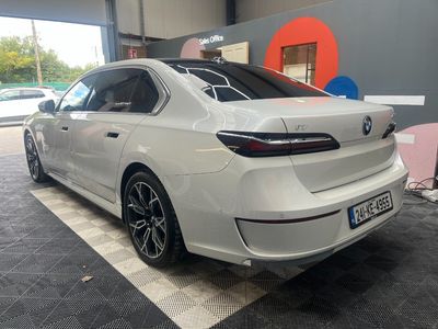 2024 BMW i7
